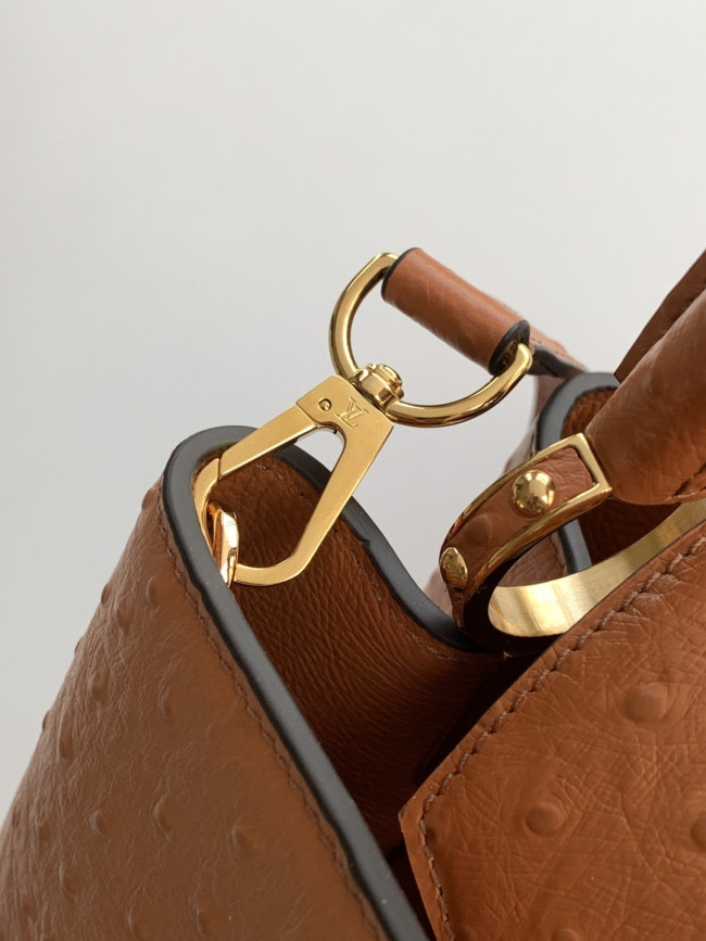 Louis Vuitton M24714 ブラウンオーストリッチ柄 金具バックル  27x18x9CM