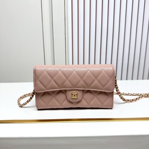 CHANEL シャネル チェーンショルダー／クロスボディ ミニバッグ サイズ：18 × 10.5 × 3.5 cm 品番：A50076