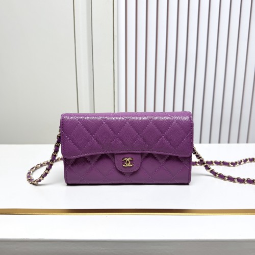 CHANEL シャネル チェーンショルダー／クロスボディ ミニバッグ サイズ：18 × 10.5 × 3.5 cm 品番：A50076