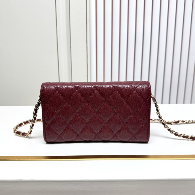 CHANEL シャネル チェーンショルダー／クロスボディ ミニバッグ サイズ：18 × 10.5 × 3.5 cm 品番：A50076