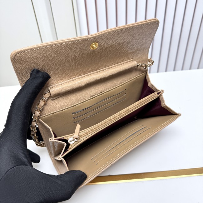 CHANEL シャネル チェーンショルダー／クロスボディ ミニバッグ サイズ：18 × 10.5 × 3.5 cm 品番：50080