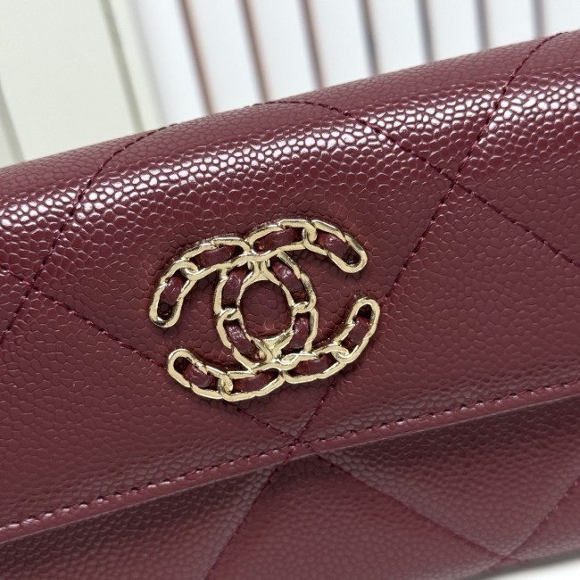 CHANEL シャネル チェーンショルダー／クロスボディ ミニバッグ サイズ：18 × 10.5 × 3.5 cm 品番：50080