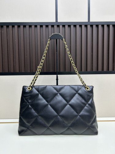 CHANEL 25K ラムパターン デニムバッグ サイズ：40×24×9cm 品番：2567