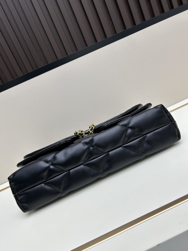 CHANEL 25K ラムパターン デニムバッグ サイズ：40×24×9cm 品番：2567