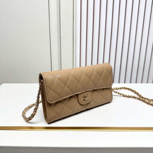 CHANEL シャネル チェーンショルダー／クロスボディ ミニバッグ サイズ：18 × 10.5 × 3.5 cm 品番：A50076