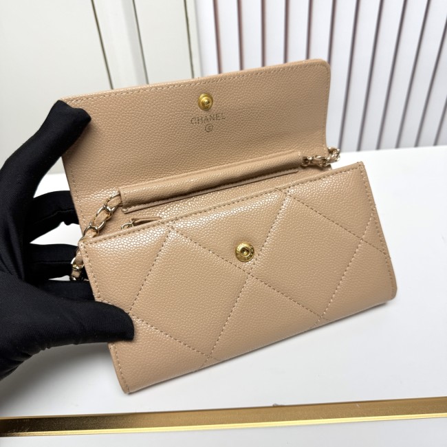 CHANEL シャネル チェーンショルダー／クロスボディ ミニバッグ サイズ：18 × 10.5 × 3.5 cm 品番：50080