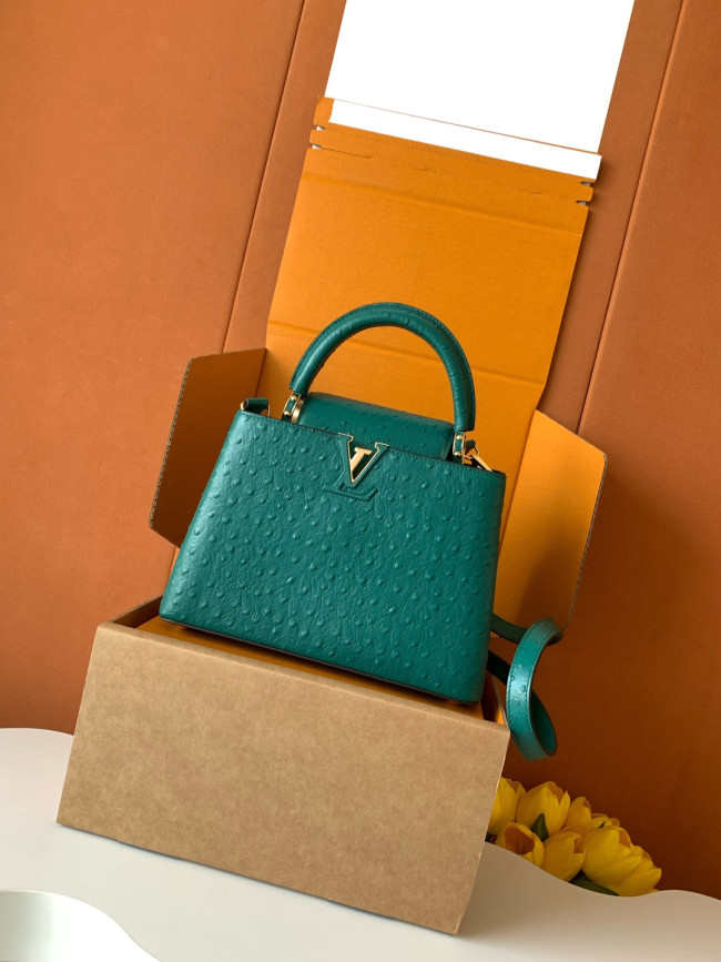 Louis Vuitton M24714 緑色オーストリッチ柄 金具バックル 27x18x9CM