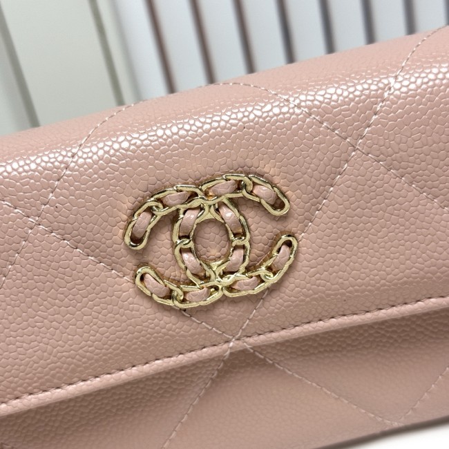 CHANEL シャネル チェーンショルダー／クロスボディ ミニバッグ サイズ：18 × 10.5 × 3.5 cm 品番：50080