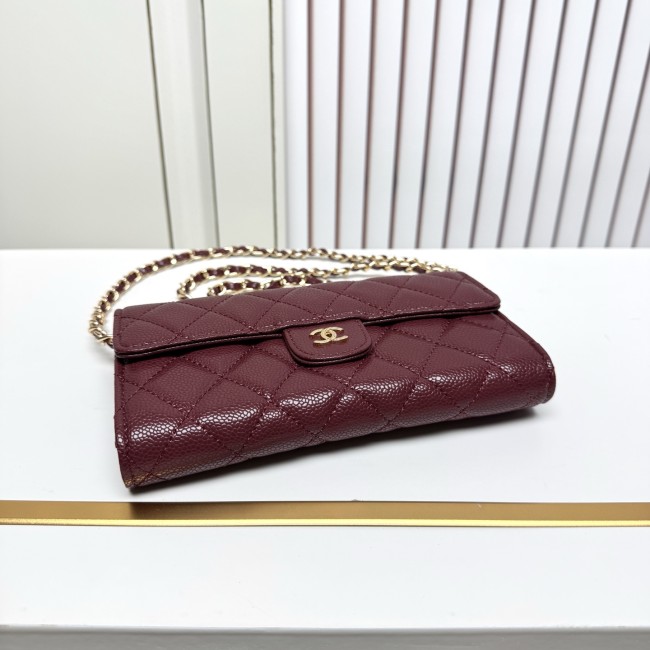 CHANEL シャネル チェーンショルダー／クロスボディ ミニバッグ サイズ：18 × 10.5 × 3.5 cm 品番：A50076