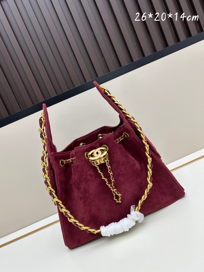 chanel シャネル 25 バッグサイズは 26 × 20 × 14 cm、品番 9668、素材はマットレザーです