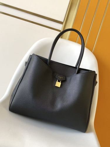 Louis Vuitton M26338 ブラック ヴァンドーム ハンドバッグ