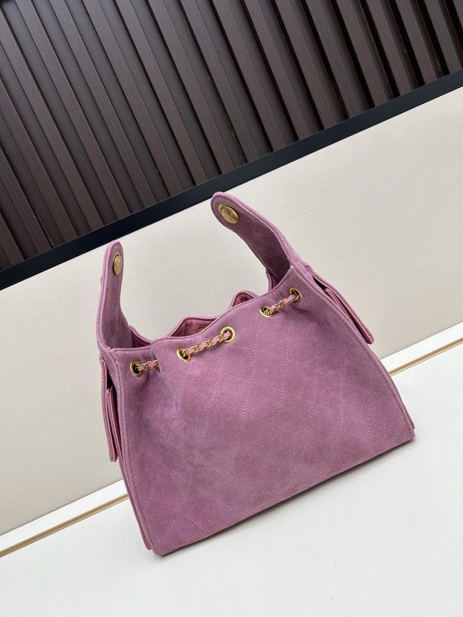 chanel シャネル 25 バッグサイズは 26 × 20 × 14 cm、品番 9668、素材はマットレザーです