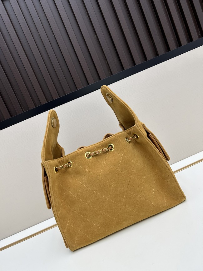 chanel シャネル 25 バッグサイズは 26 × 20 × 14 cm、品番 9668、素材はマットレザーです