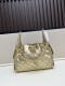 CHANEL シャネル 25 バッグ デザインはクラシックで、サイズは 30 × 26 × 14 cm です