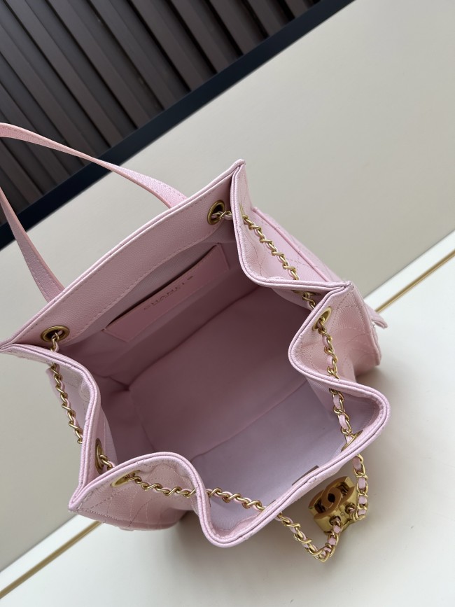 CHANELシャネル マット加工アップグレードモデル サイズ：23 × 23 × 14 cm 素材：キャビアスキン