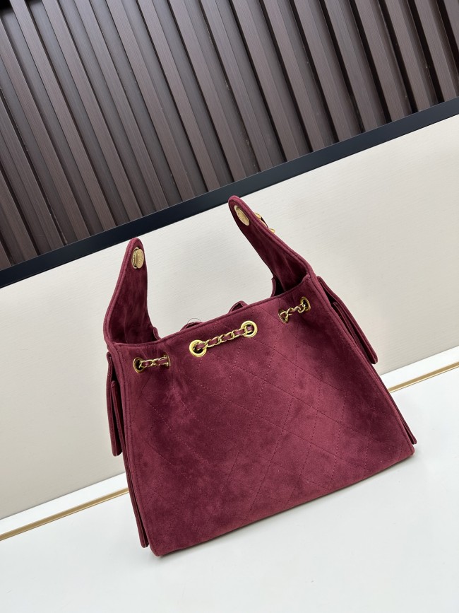 chanel シャネル 25 バッグサイズは 26 × 20 × 14 cm、品番 9668、素材はマットレザーです