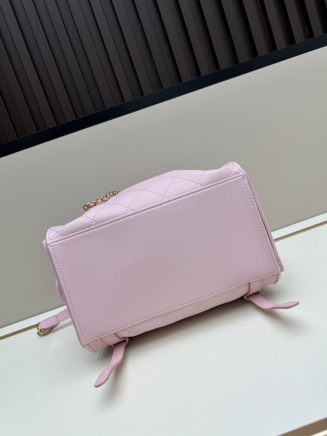 CHANELシャネル マット加工アップグレードモデル サイズ：23 × 23 × 14 cm 素材：キャビアスキン