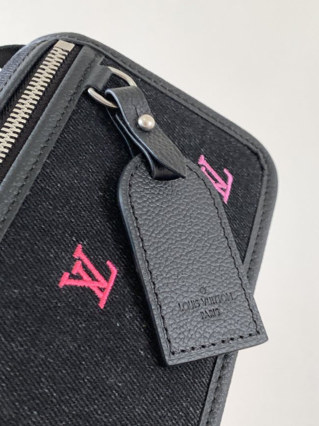 Louis Vuitton M13963 ブラック 最新モデル Bosphore ミニハンドバッグ