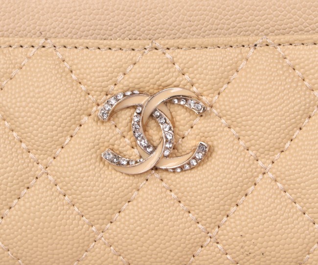 CHANELシャネル バッグ 型番 56608 カラー：キルティングブラック／ピンク／ベージュ／ラムスキンブラック サイズ：11×8×2 cm
