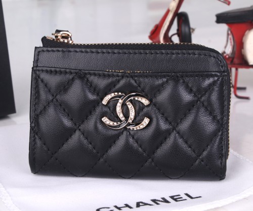CHANELシャネル バッグ 型番 56608 カラー：キルティングブラック／ピンク／ベージュ／ラムスキンブラック サイズ：11×8×2 cm