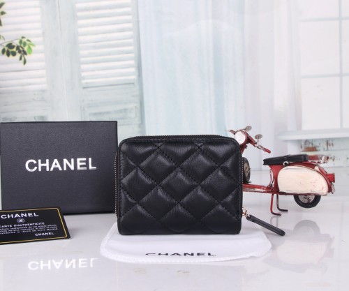 CHANEL シャネル  バッグ 型番22018 カラー：キルティングブラック／ピンク／ベージュ／ラムスキンブラック サイズ：12×10×3 cm