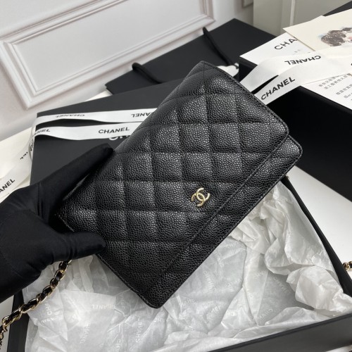 CHANEL シャネル WOC 財運バッグ（型番A33814）サイズ：横19×縦12×マチ3 cm