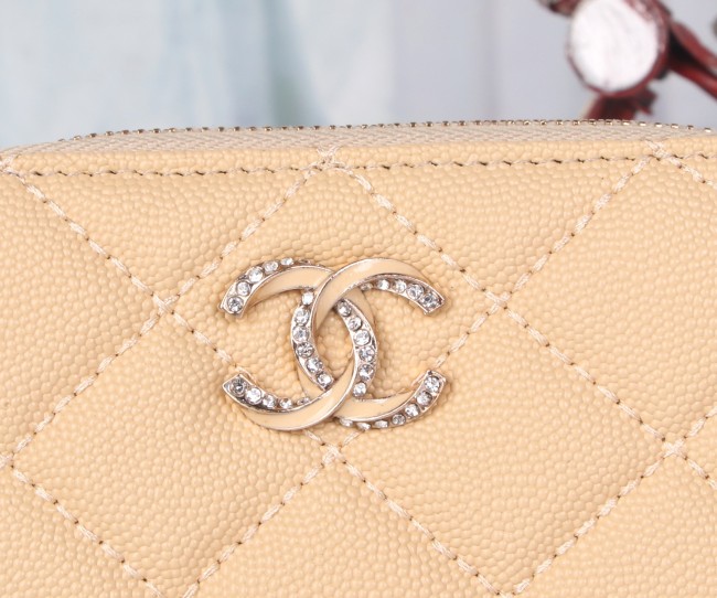 CHANEL シャネル  バッグ 型番22018 カラー：キルティングブラック／ピンク／ベージュ／ラムスキンブラック サイズ：12×10×3 cm