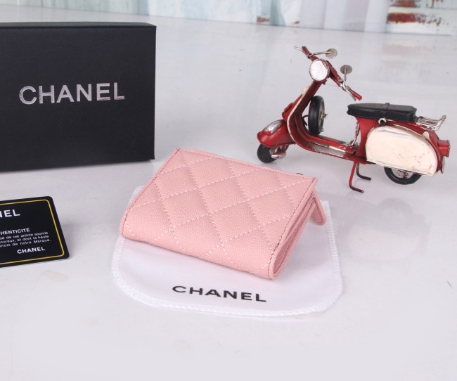 CHANELシャネル  2216 ミニバッグ カラー：キルティングブラック／ピンク／ベージュ／ラムスキンブラック サイズ：11×9×2 cm