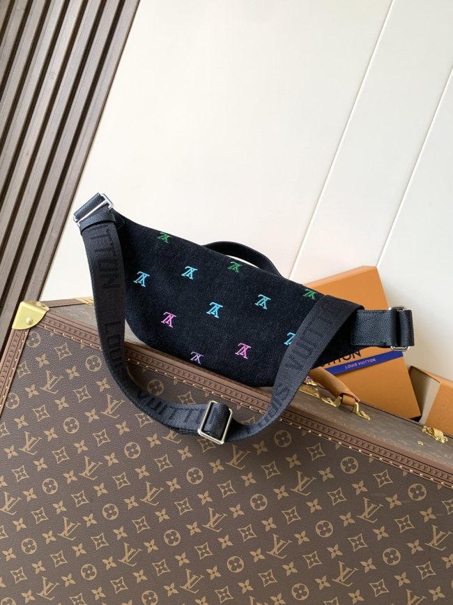 Louis Vuitton M13961 デニム グラデーションデニム刺繍ウエストバッグ