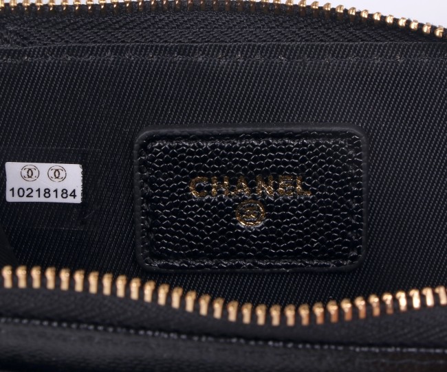 CHANELシャネル バッグ 型番 56608 カラー：キルティングブラック／ピンク／ベージュ／ラムスキンブラック サイズ：11×8×2 cm