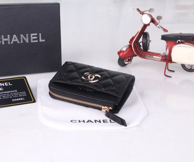 CHANELシャネル バッグ 型番 56608 カラー：キルティングブラック／ピンク／ベージュ／ラムスキンブラック サイズ：11×8×2 cm