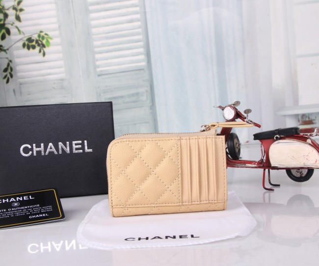 CHANELシャネル バッグ 型番 56608 カラー：キルティングブラック／ピンク／ベージュ／ラムスキンブラック サイズ：11×8×2 cm