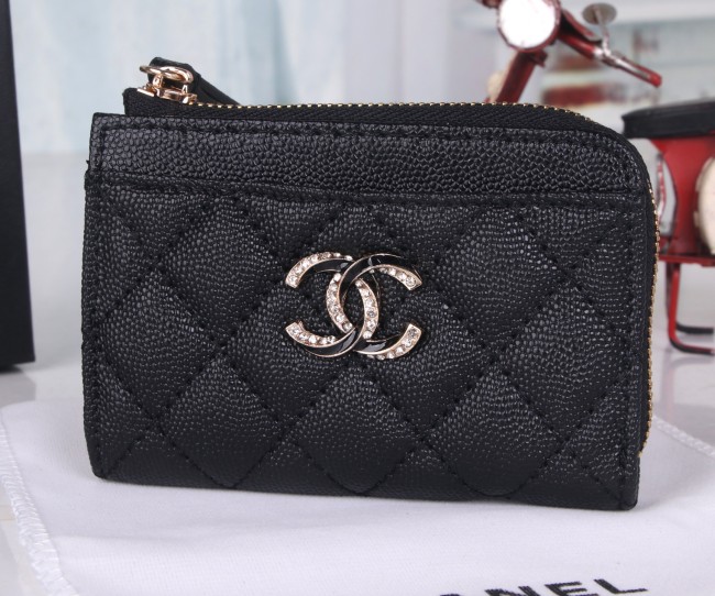 CHANELシャネル バッグ 型番 56608 カラー：キルティングブラック／ピンク／ベージュ／ラムスキンブラック サイズ：11×8×2 cm