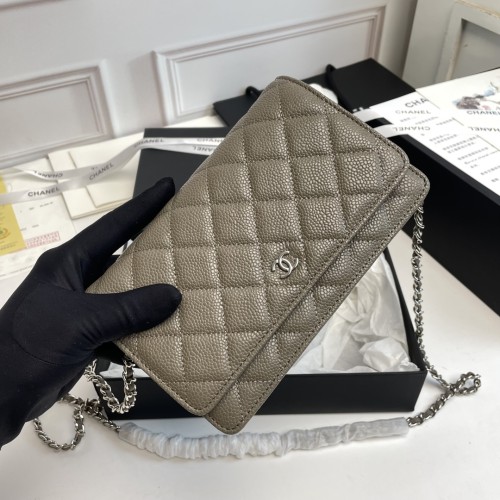 CHANEL シャネル WOC 財運バッグ（型番A33814）サイズ：横19×縦12×マチ3 cm