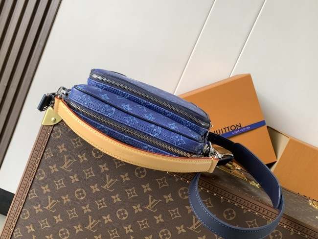 Louis Vuitton M26823 ブルー Nil メッセンジャーバッグ 