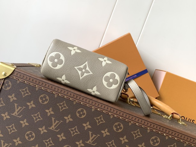 Louis Vuitton M82890 グレーエンボス ナノ・スピーディ ハンドバッグ