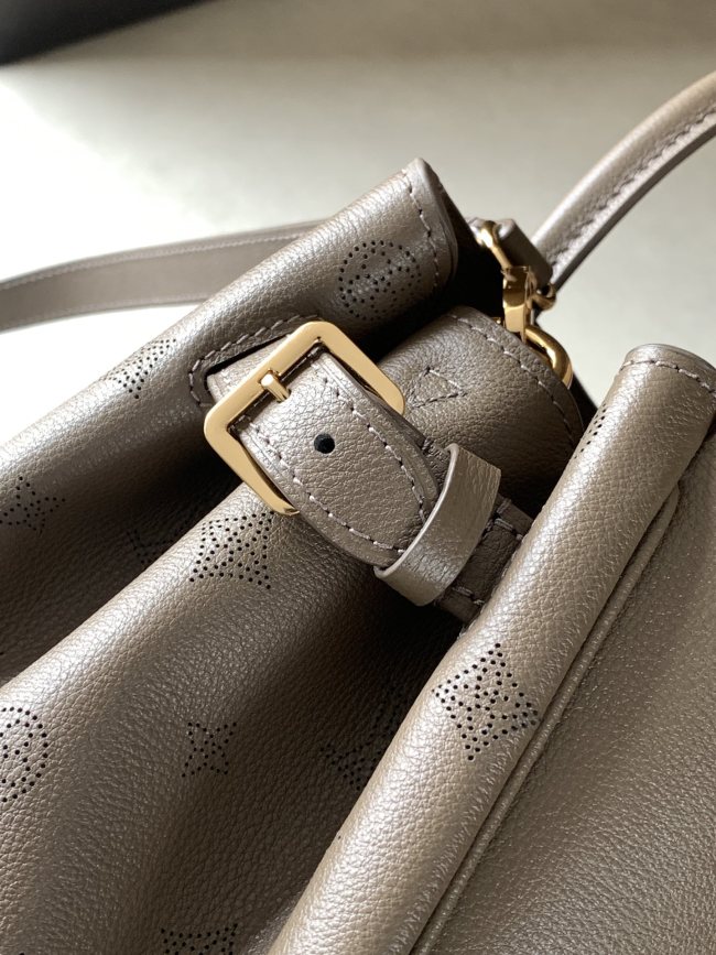 Louis Vuitton M27040 グリーン ハンドバッグ