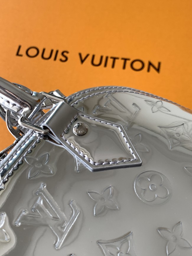 Louis Vuitton M26335 シルバー Alma BB ハンドバッグ