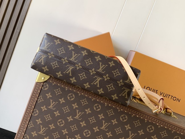 Louis Vuitton M27825 ハンドバッグ