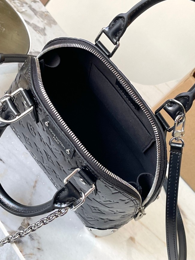Louis Vuitton M27812 ブラック アルマ BB ハンドバッグ  貝殻バッグ