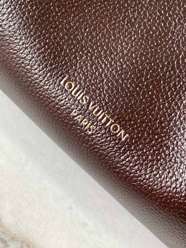 Louis Vuitton M26359 エクスプレス ミディアム ハンドバッグ