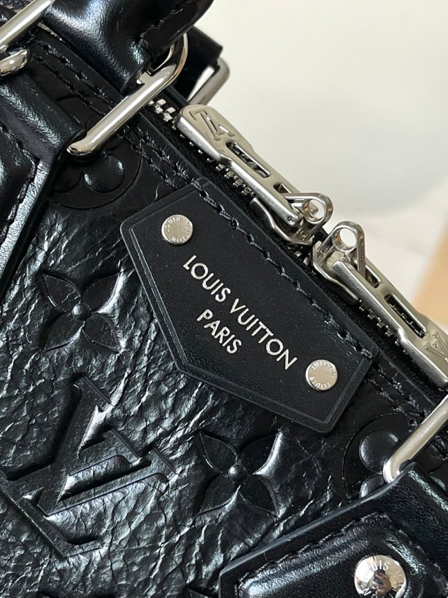 Louis Vuitton M27812 ブラック アルマ BB ハンドバッグ  貝殻バッグ