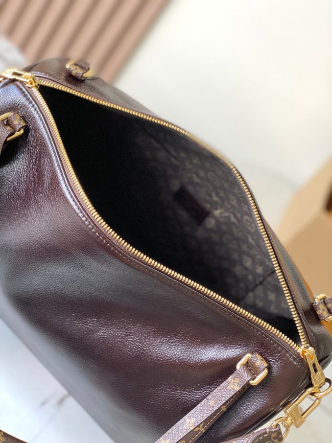 Louis Vuitton M26359 エクスプレス ミディアム ハンドバッグ
