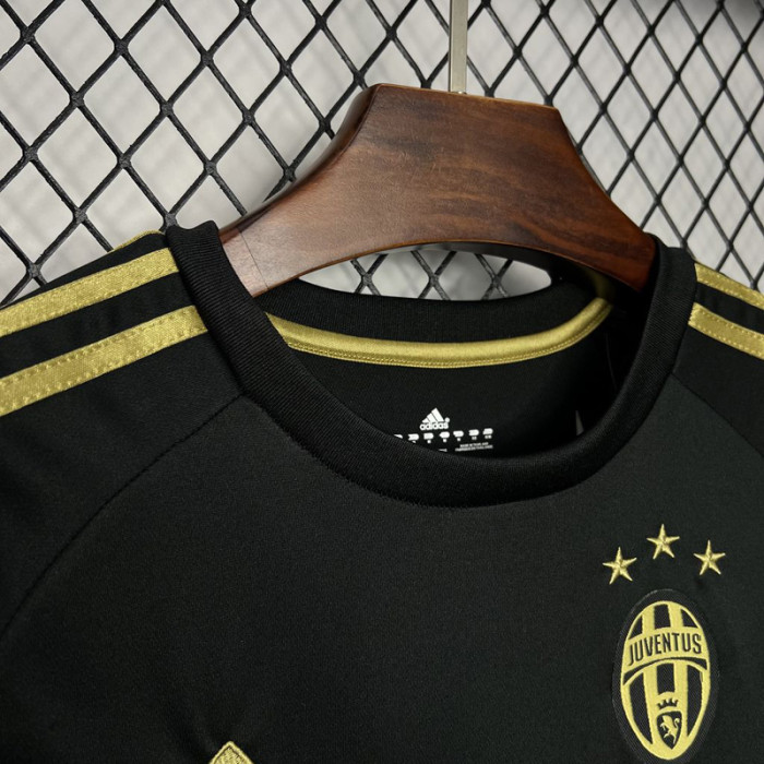 2015-2016 JUV Third Retro Soccer Jersey