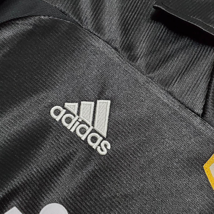 2000-2001 RMA Away Black Retro Soccer Jersey