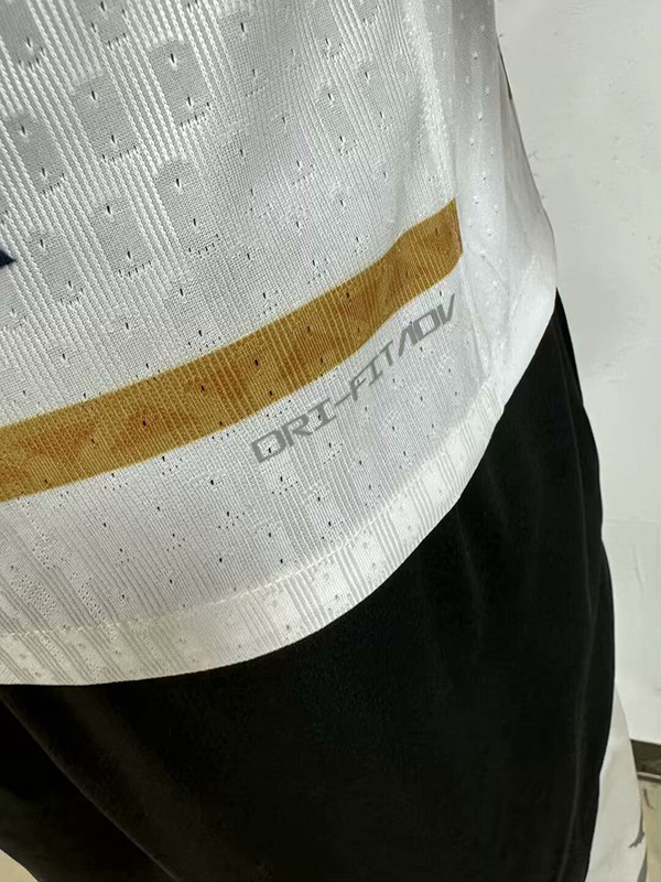 24-25 Pumas UNAM Home Player Version Soccer Jersey