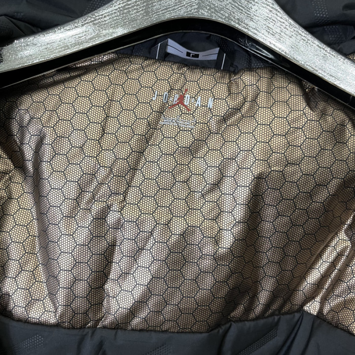 2024 Jordan Cotton Thickened warm Black Outdoor Jackets #A800加棉冲锋衣