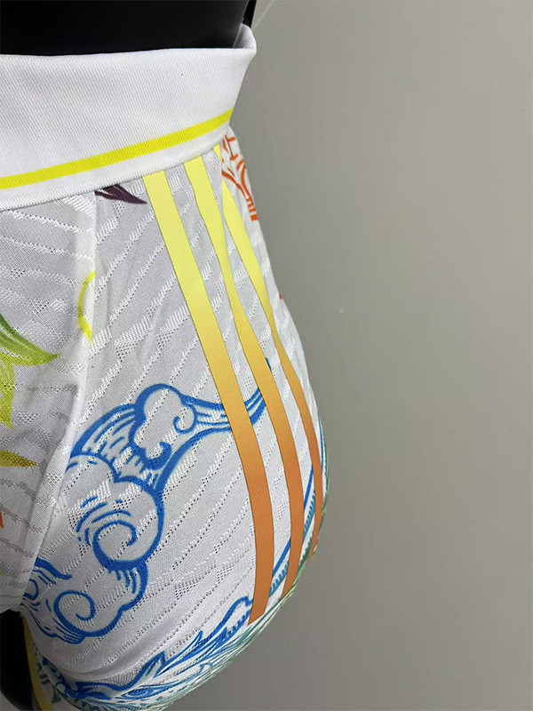 25-26 RMA White Special Edition Player Version Training Shirts(翻领龙)