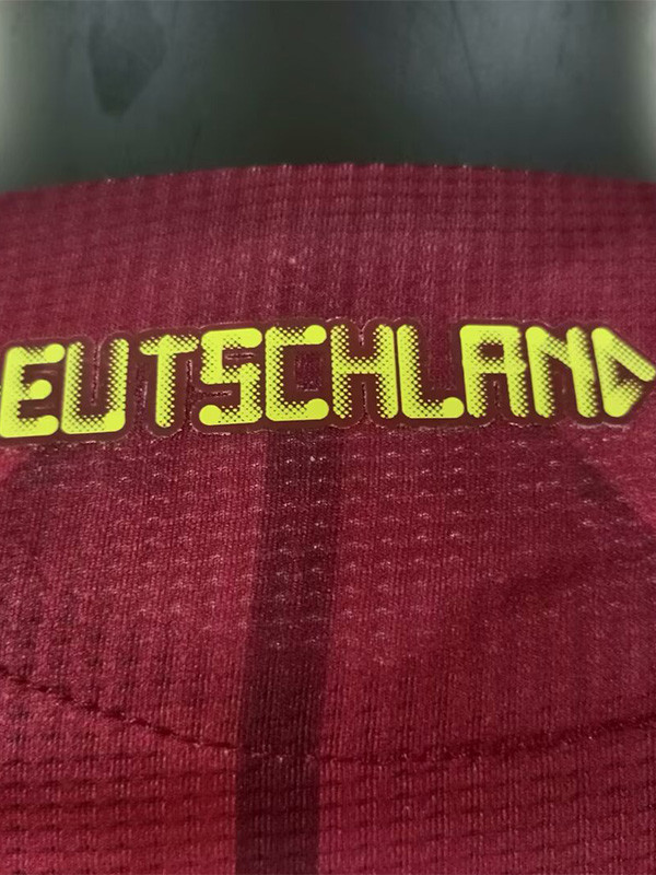 25-26 Germany  W Away Player Version Soccer Jersey *2星