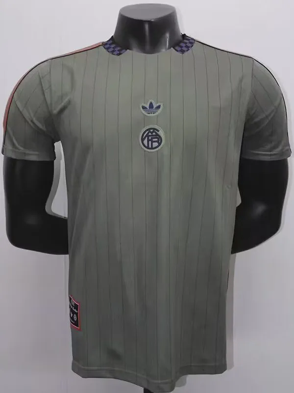 2025-26 Bayern Green Grey Casual Edition Player Version Training shirts